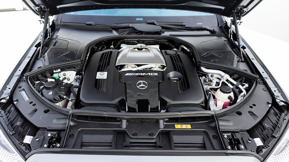 Фото: Mercedes-Benz📷Mercedes-AMG S 63 E Performance