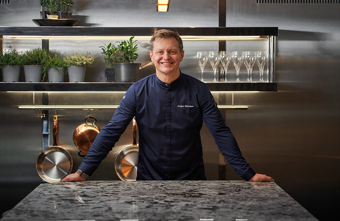    Шеф-повар Андрей Шмаков.пресс-служба ресторана