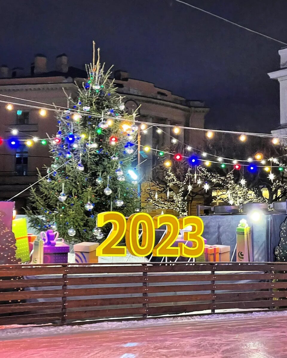 ярмарка на манежной площади 2023