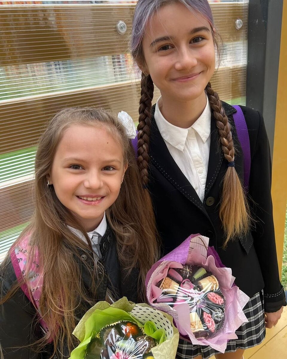    Дочери Алексея МаклаковаСоцсети