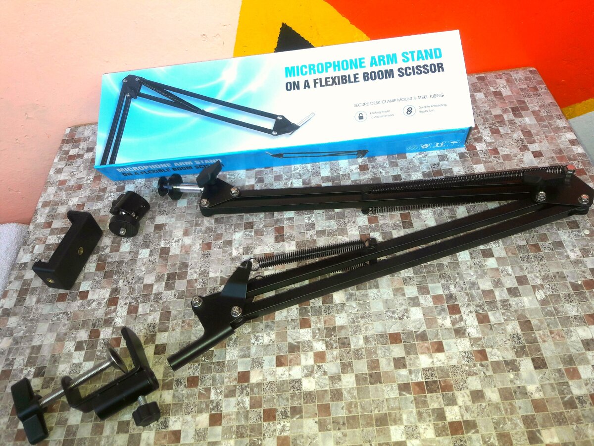 Помощник в разобранном виде.