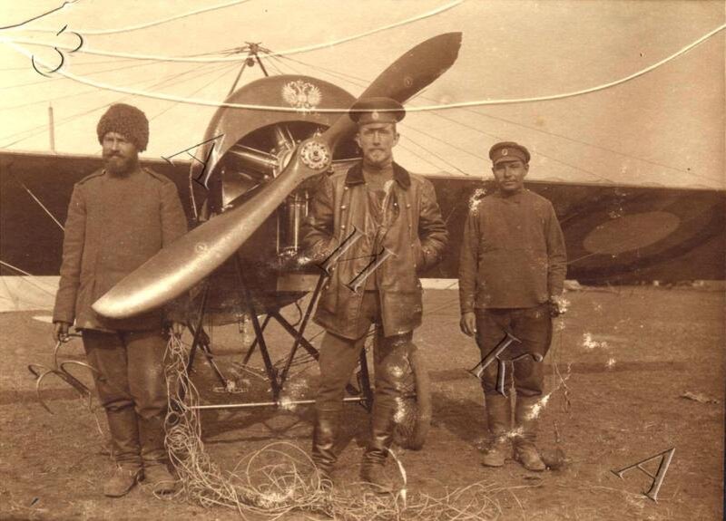 Казаков А.А. в центре.