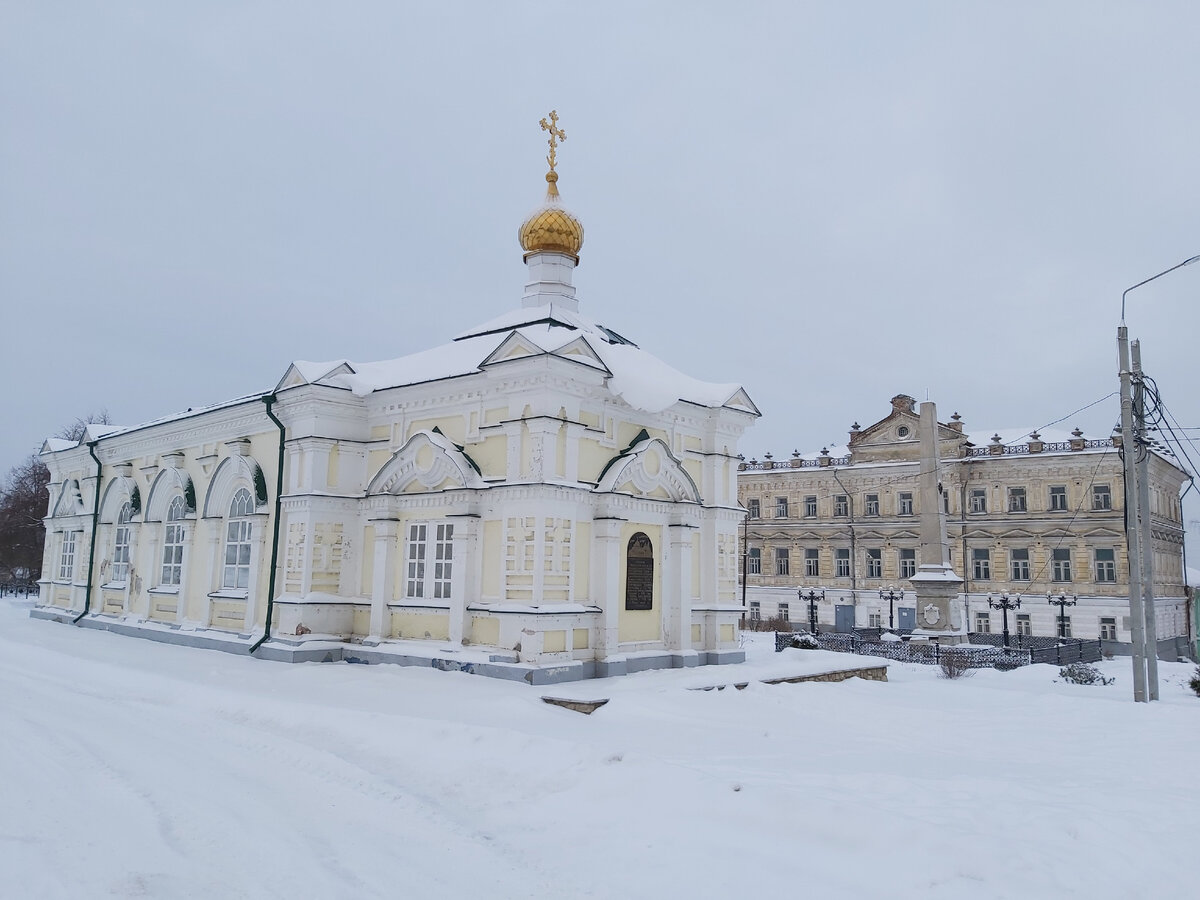 Церковь и Городская управа, фото автора