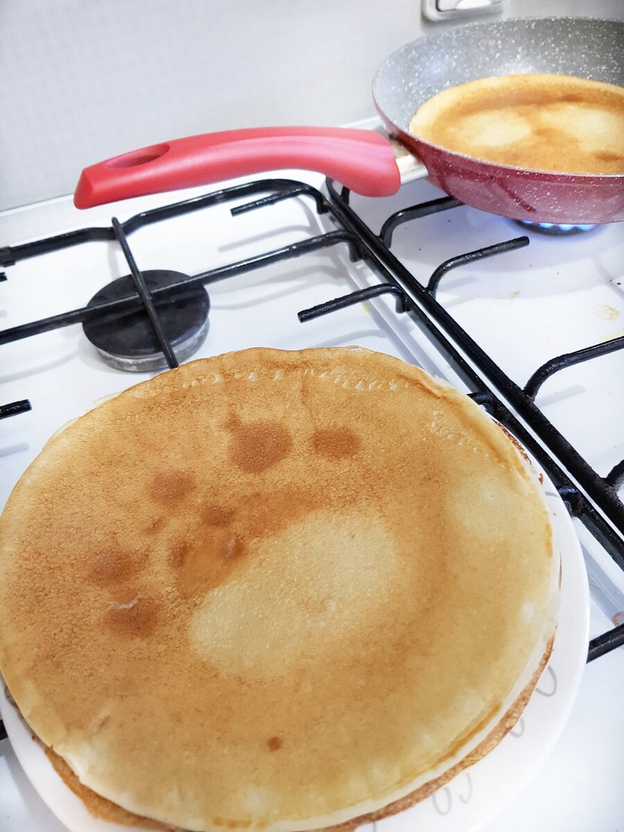 Фото автора. Можно заказать недостающие ингредиенты  для блинов. 