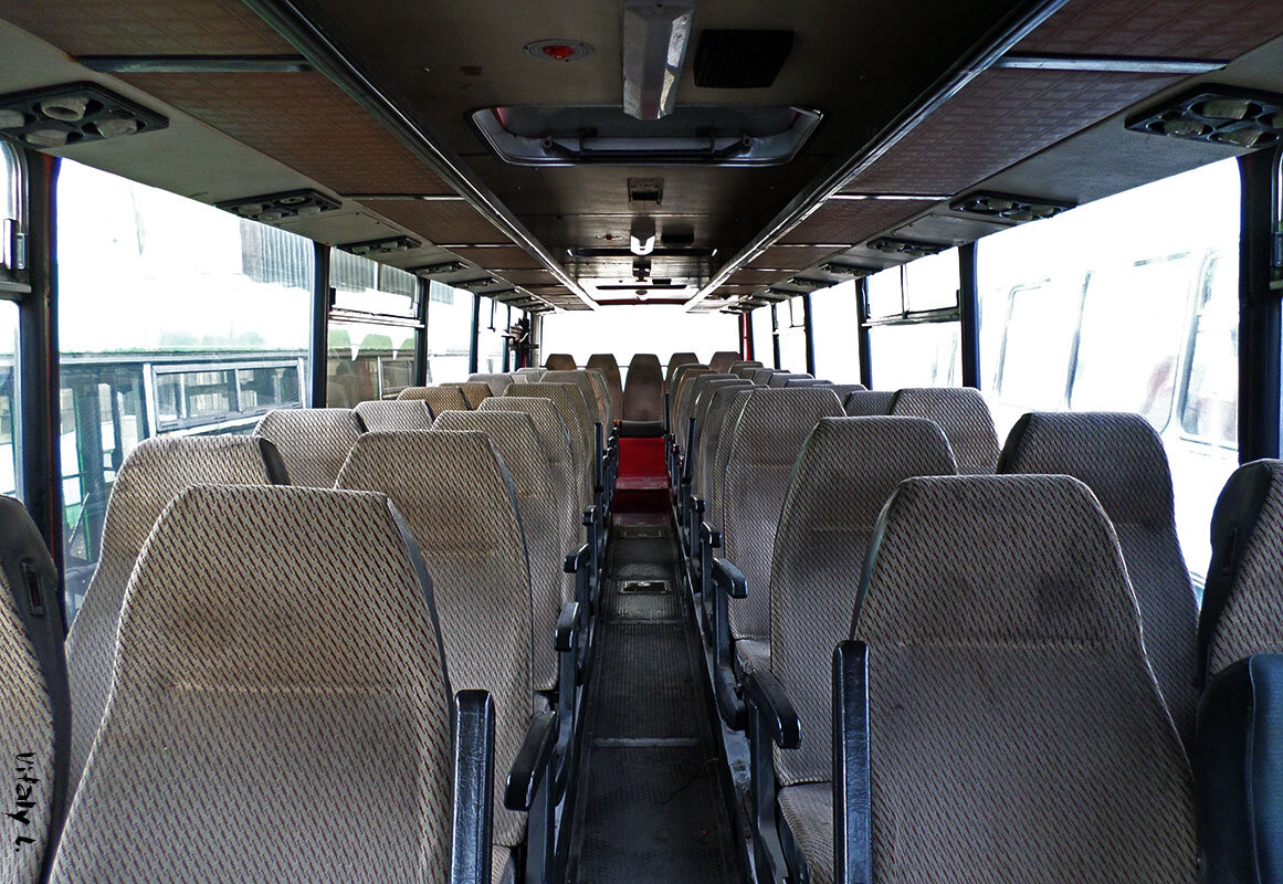 Икарус автобус фото внутри салона Ikarus-250 - номер один среди междугородних автобусов Колёса: настоящее вчера Дз
