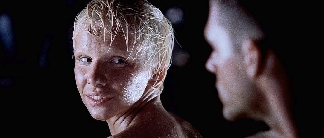 Ирина Рахманова. Кадр из фильма "9 рота"