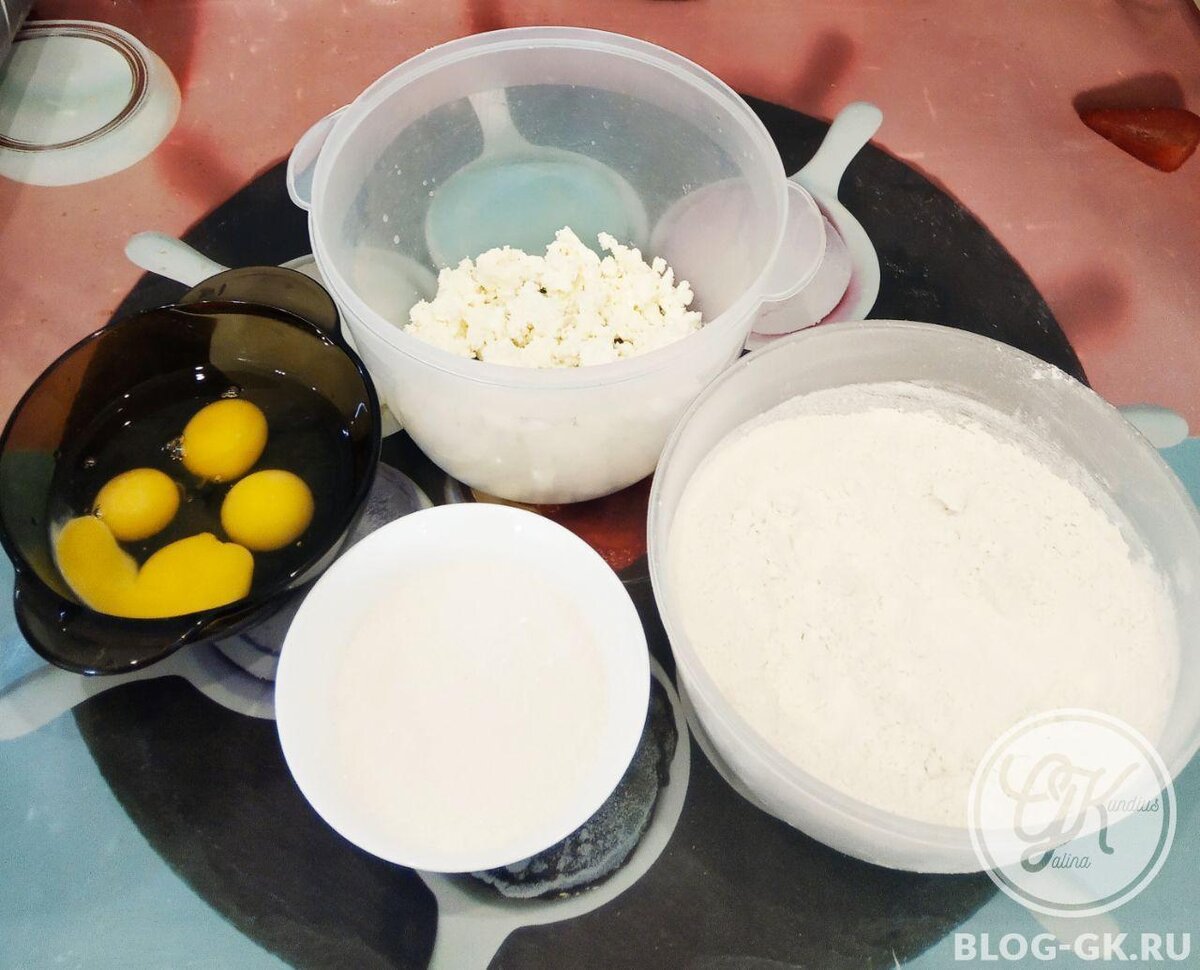 Ингредиенты для приготовления творожных пончиков