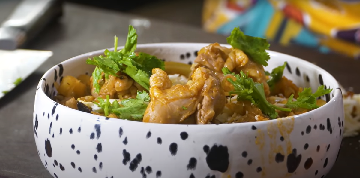 Рагу с курицей и капустой