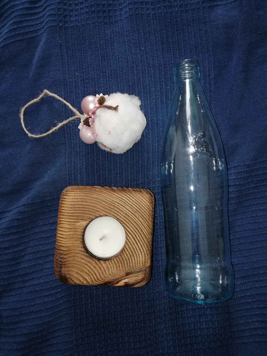 Вспышка на телефоне включена, изображение "плоское"