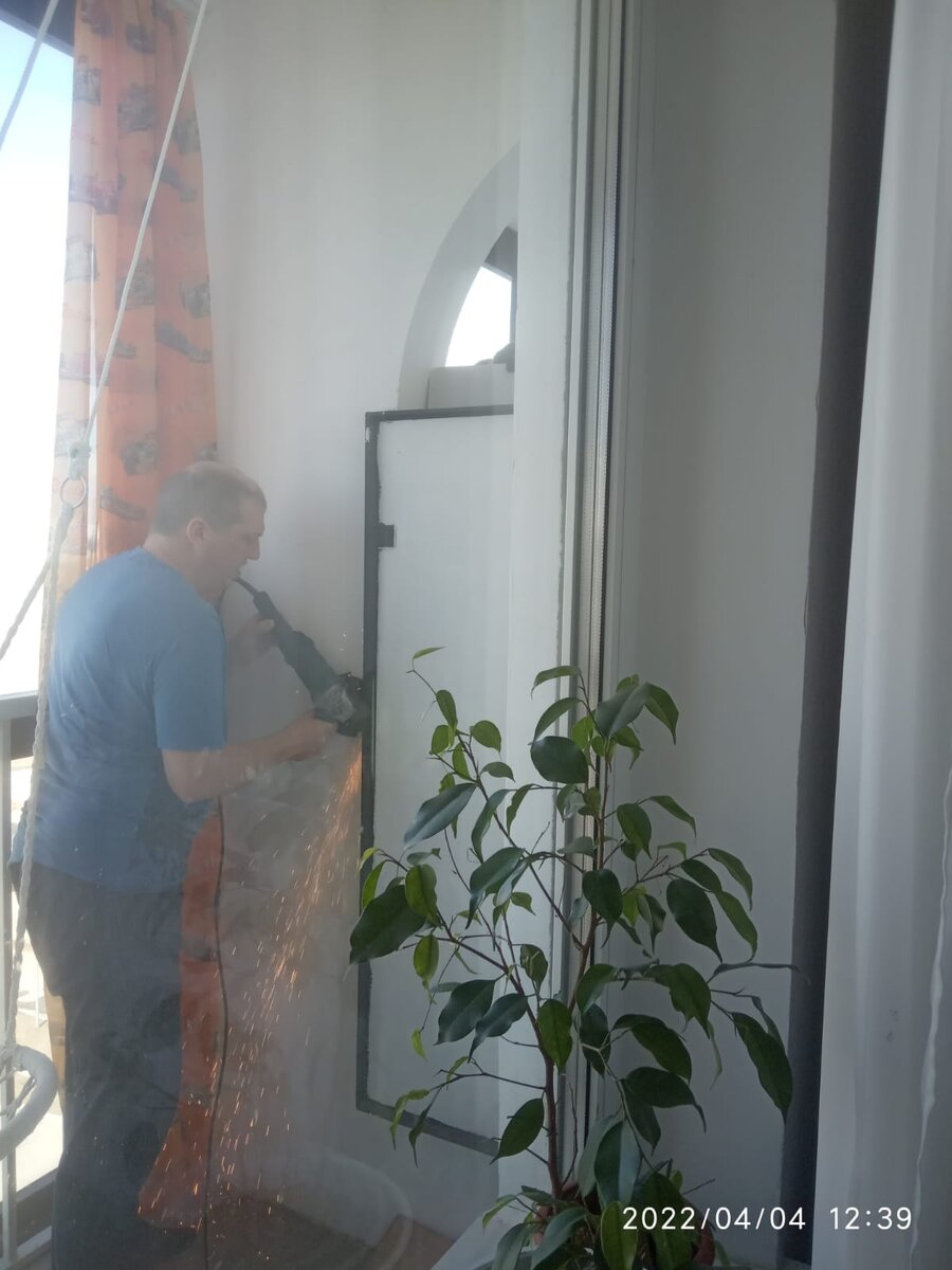 Архитектор с болгаркой