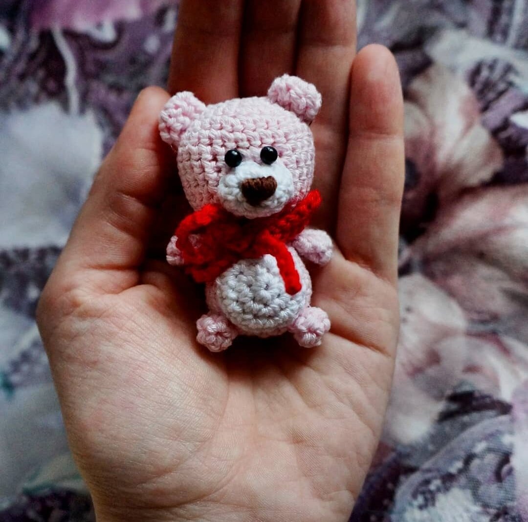 Миниатюрный медвежонок