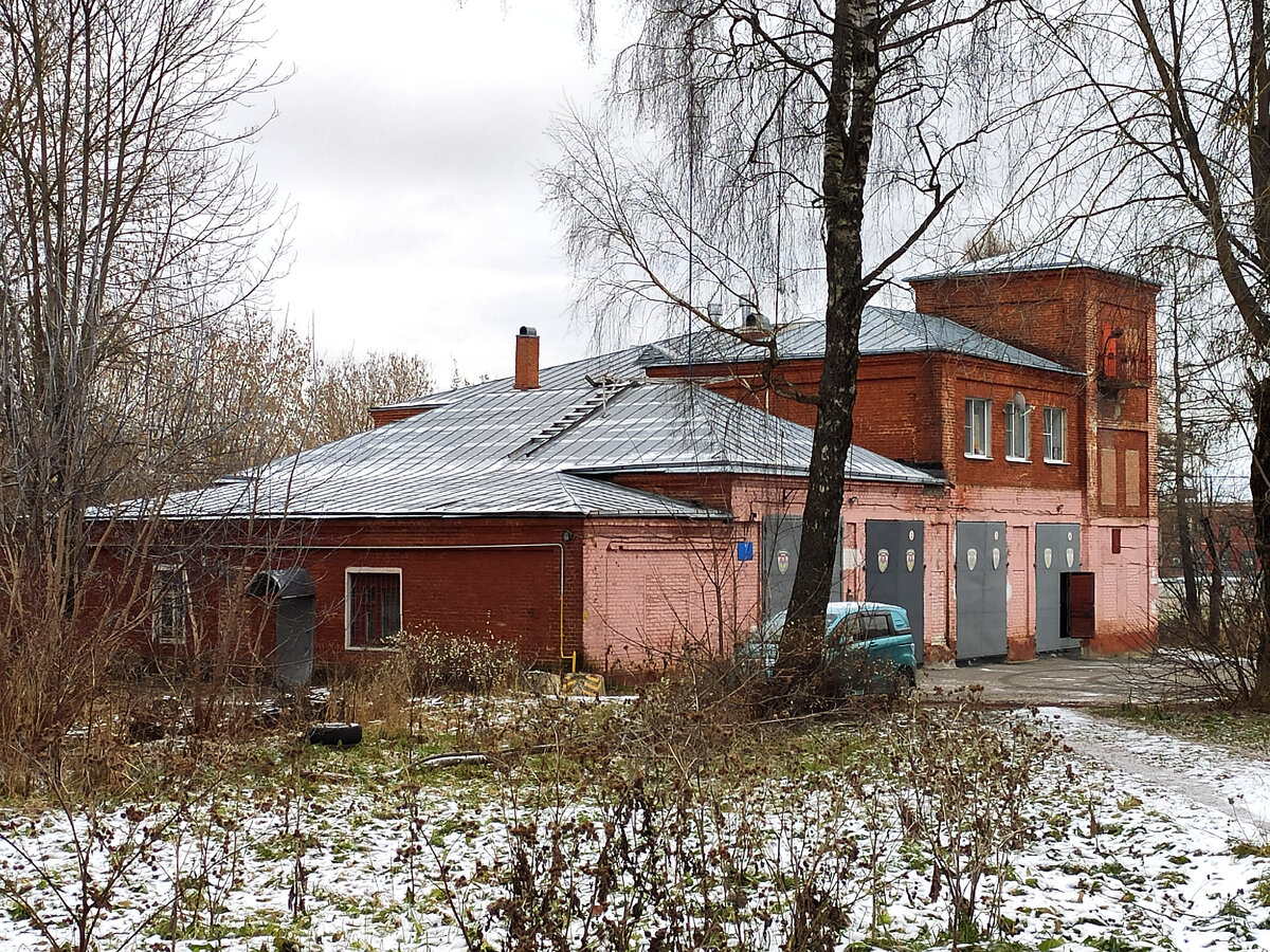 Пожарная часть в городе Высоковск Московской области.