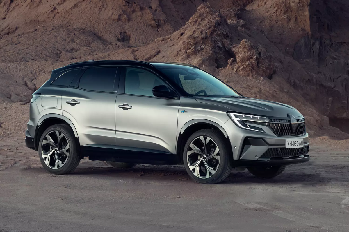 2.Гибридный Renault: Austral