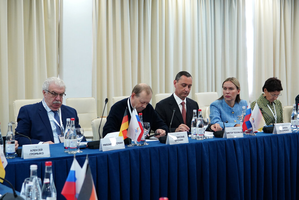 Виктор Тепляков