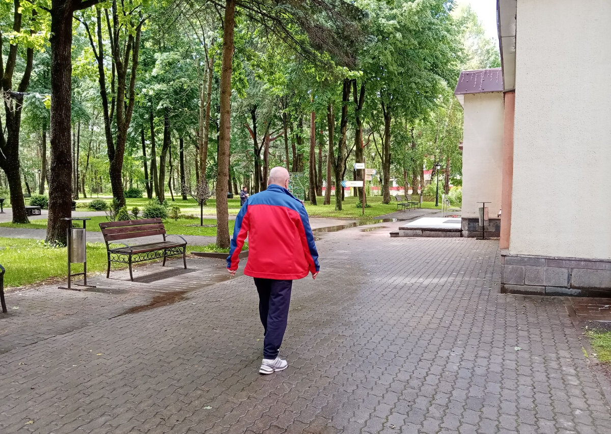 Куртки впервые тут надели.