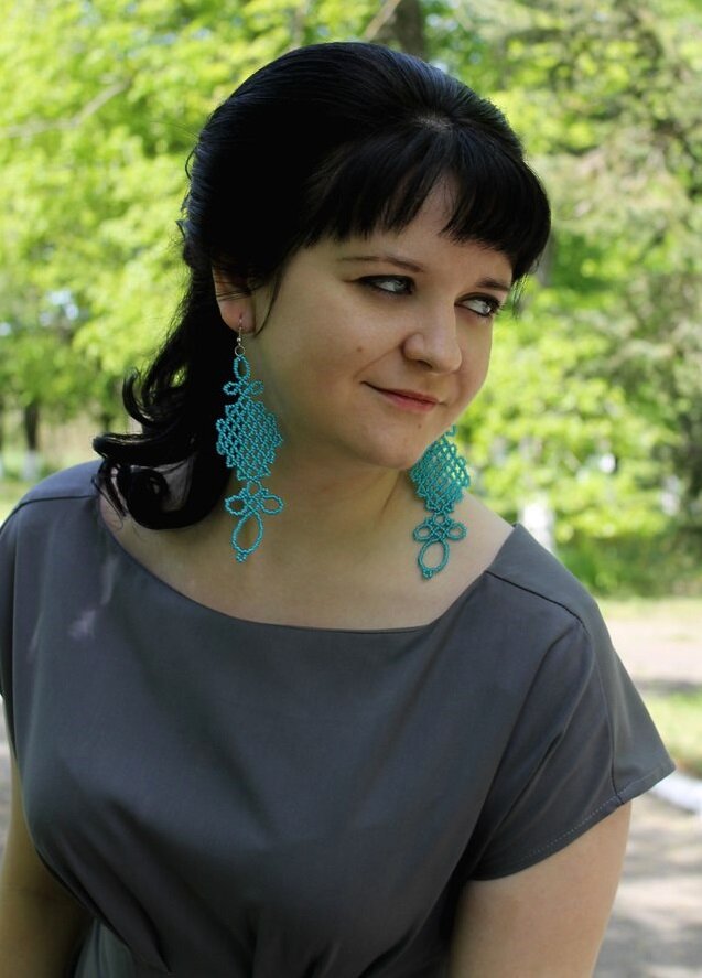 Я и серьги из бисера (ручная работа)