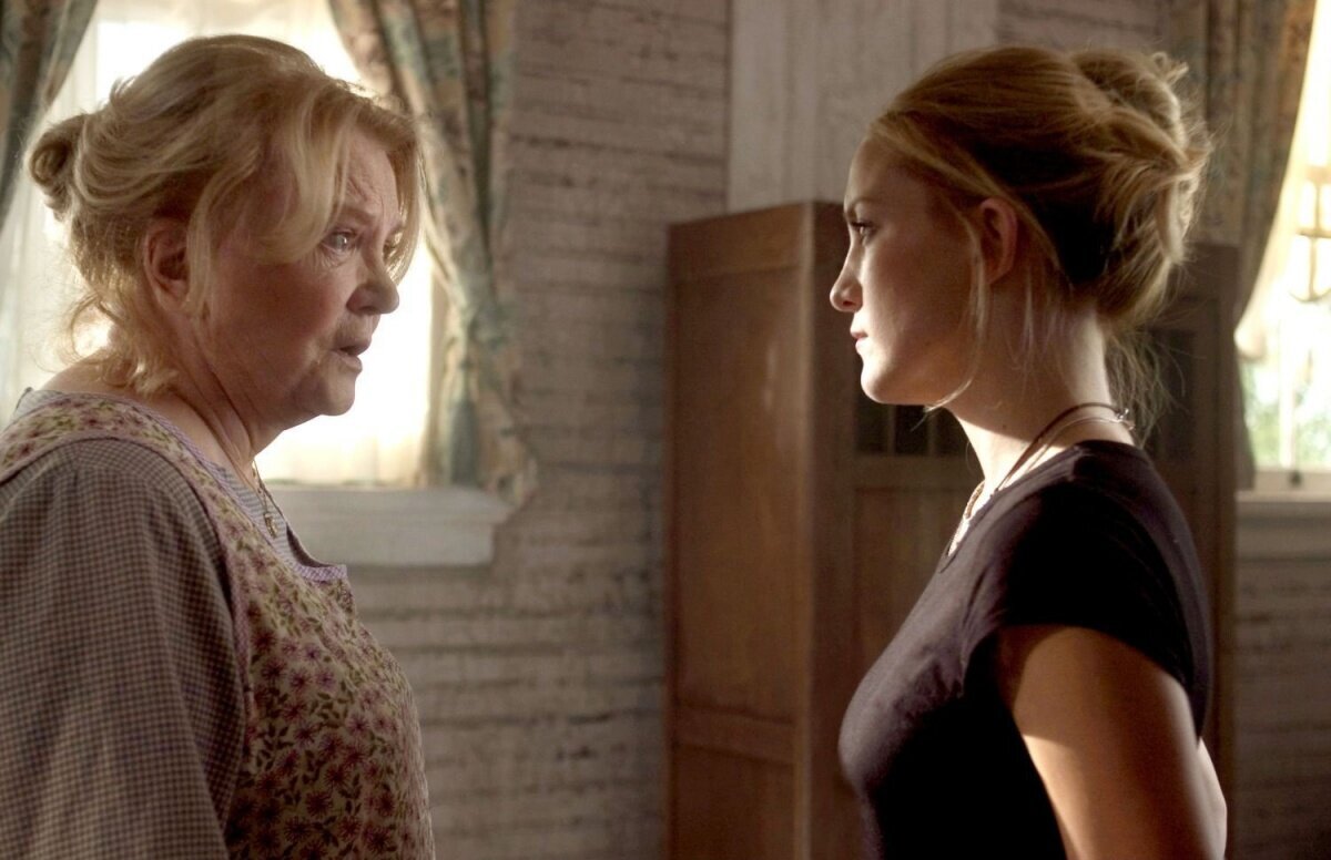 Я — Лале Опал, советник ее величества, королевский шут и Хранитель ключа от всех дверей. 