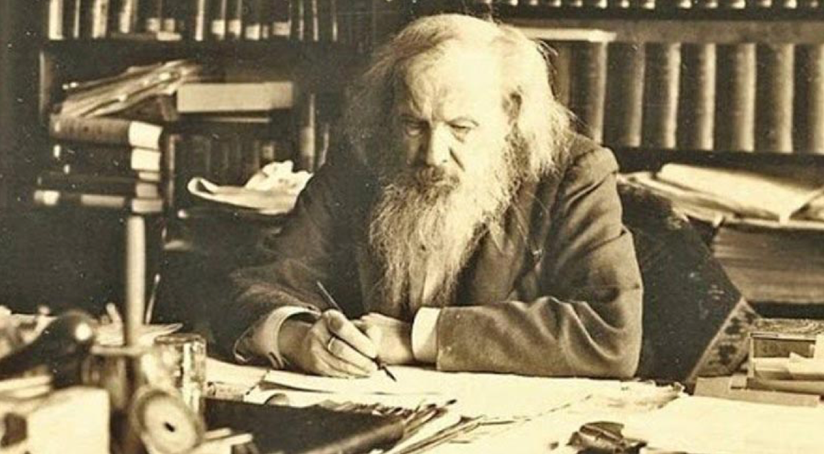 Выдающийся ученый Д. И. Менделеев внес большой вклад в развитие агрохимии (источник фото: faktrus.ru)