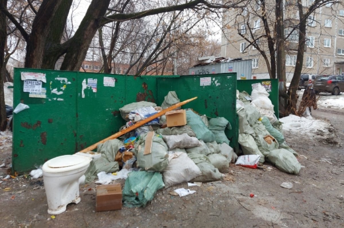    В Судогде возбуждено уголовное дело о незаконной плате за аренду помоек