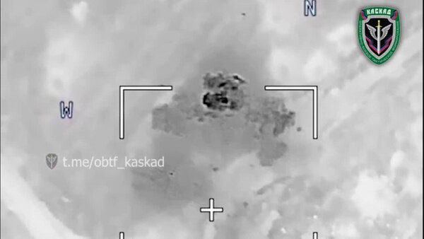 Опубликовано видео удара по украинским военным в районе Павловки. Видео © Telegram / ОБТФ "Каскад"