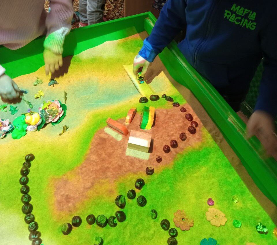 В интерактивной песочнице