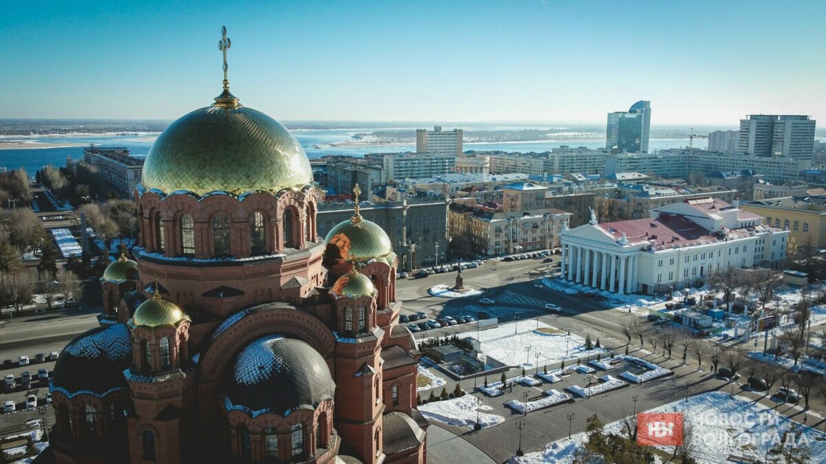     Синоптики предупреждают волгоградцев о неблагоприятной погоде 17 января. Сегодня ожидаются морось, туман и сильный ветер.