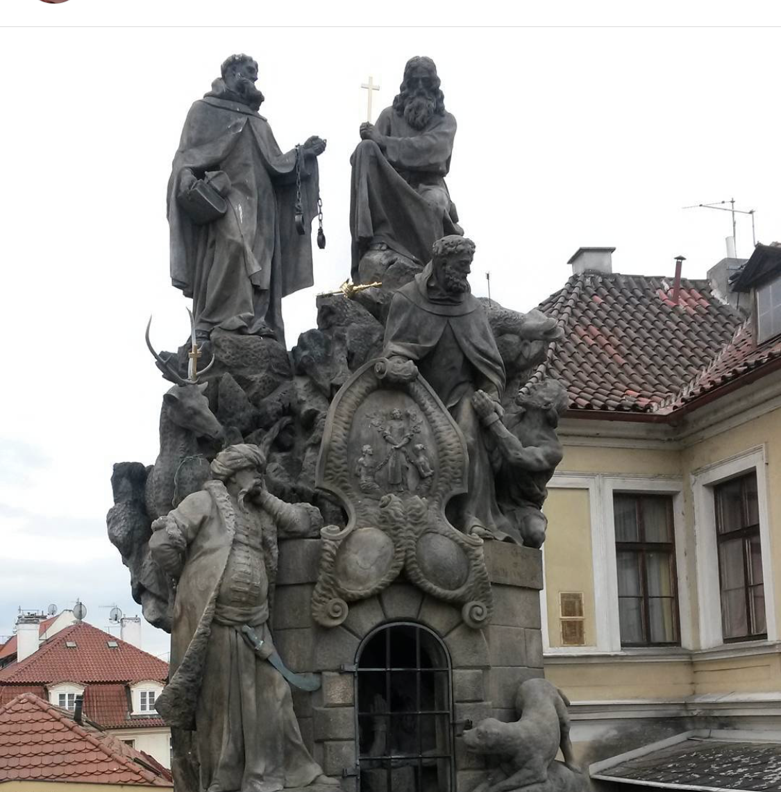 ФОТО из личного архива: статуи на Карловом мосту в Праге