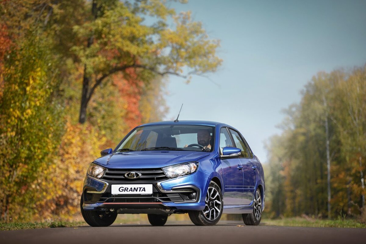 Лада Гранта Drive Active. Фото из открытых источников. Источник ЯндексКартинки.
