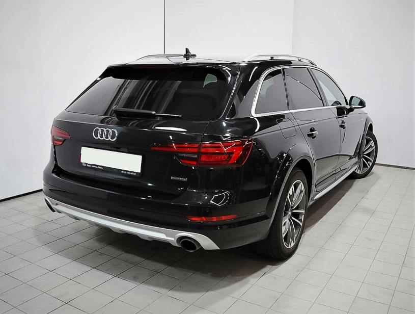 Audi A4 allroad quattro. Источник иллюстрации - Яндекс.Картинки