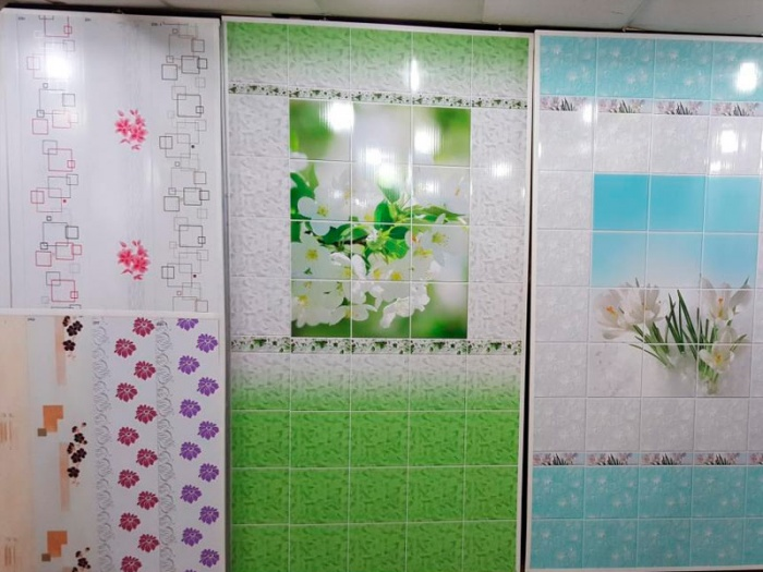 Содержание [скрыть] Разновидности стеновых панелей Плюсы и минусы Из чего сделаны ПВХ Оргалит МДФ Инструменты и материалы для работ Процесс монтажа на клей Отзывы Заключение Источник: https://bouw.ru/article/paneli-stenovie-dlya-vannoy