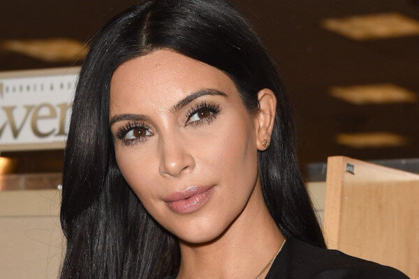 Ким Кардашьян родилась 21.10.1980