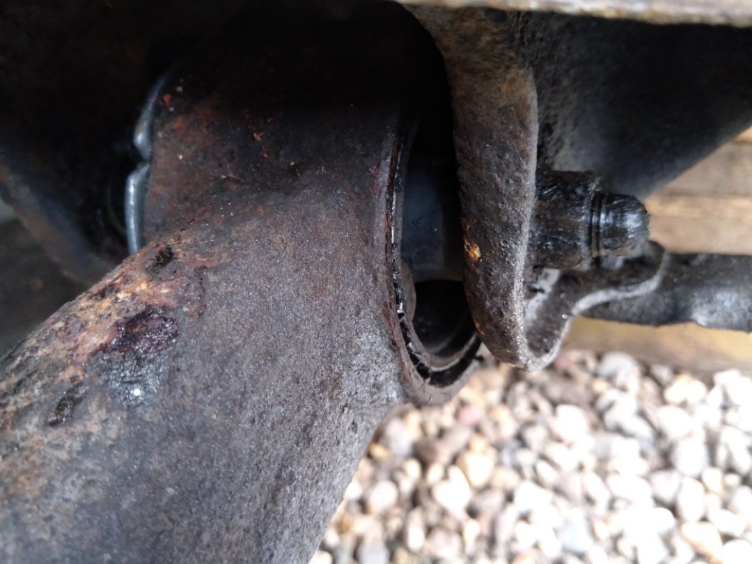 сайлентблок задней подвески