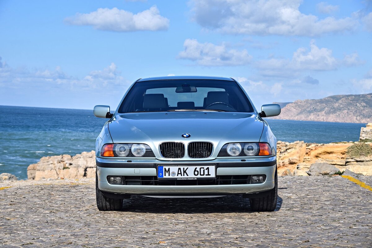 BMW 5 серии в кузове E39