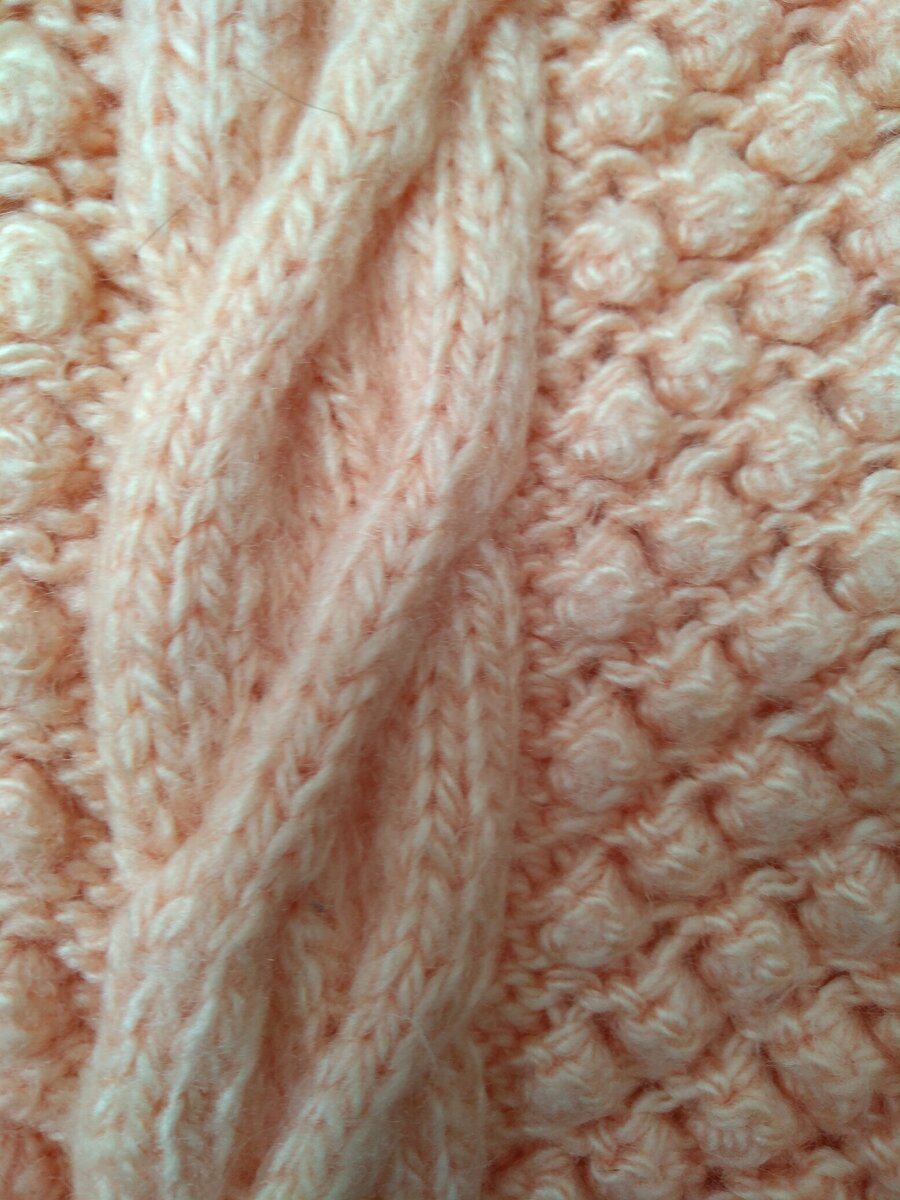 На косы набирала 12 петель.