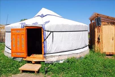 Источник: https://www.sravni.ru/text/2017/10/21/10-neobychnykh-domov-i-kvartir-v-rossii-kotorye-mozhno-arendovat/