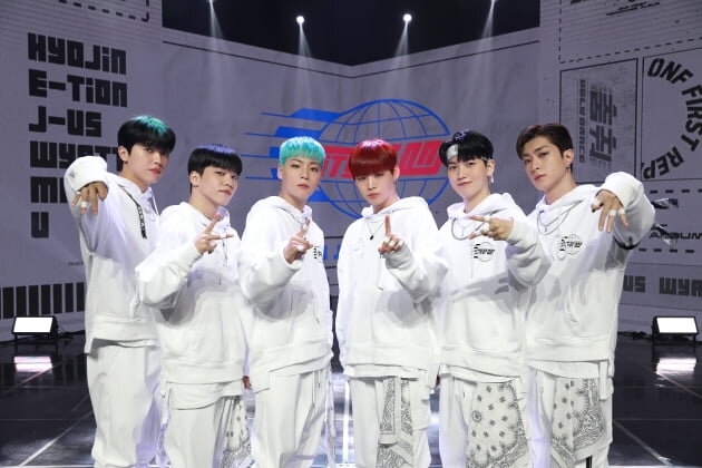 Фото = WM ENTERTAINMENT