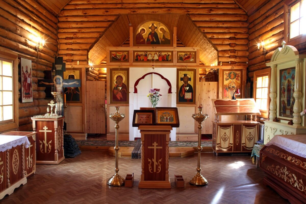 Церкви внутри