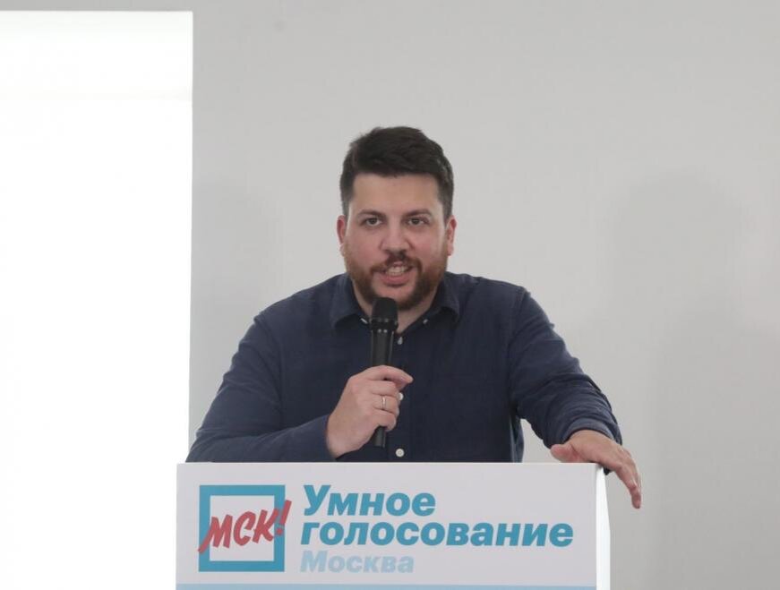 Несите ваши денежки, парам-парам-парам. А мы потом расскажем всем, откуда вы и кто.