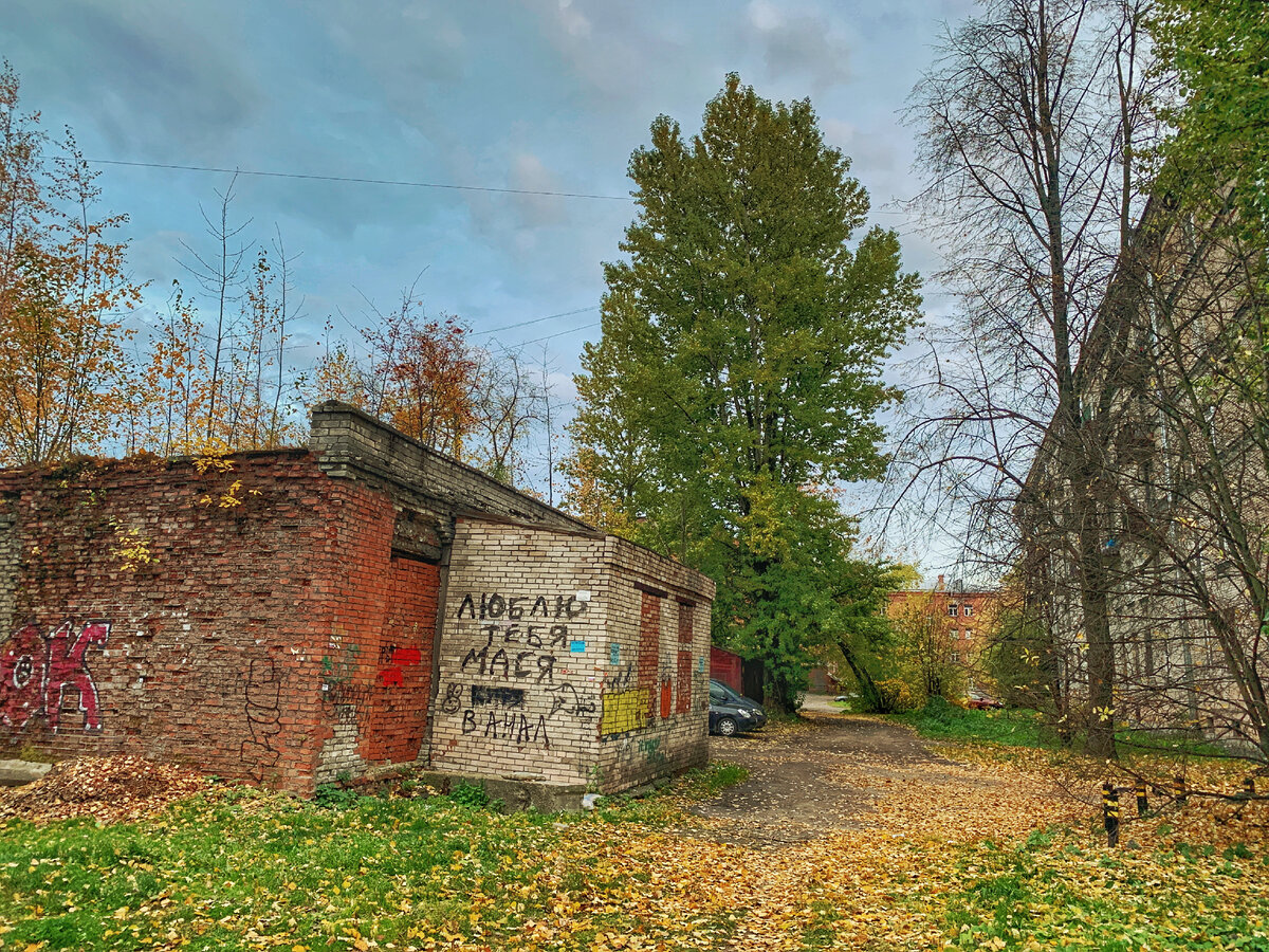Район проспекта Обуховской обороны. Фото автора. Листайте галерею, чтобы увидеть больше