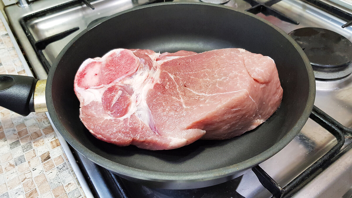 Запеченная свиная лопатка - рецепт приготовления с фото от азинский.рф