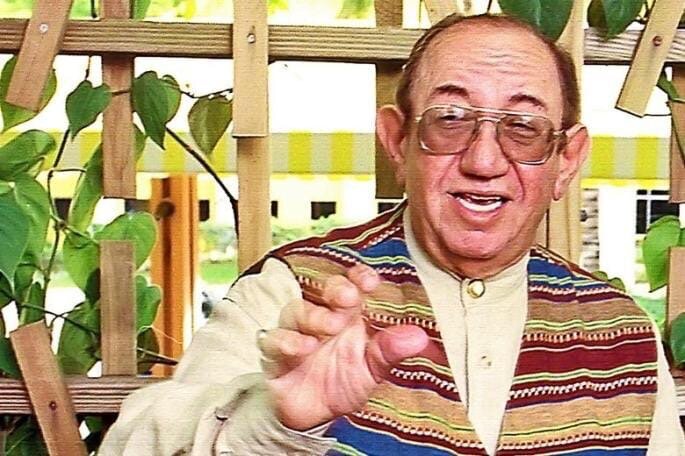 Дэниел Киз, фото из интернета