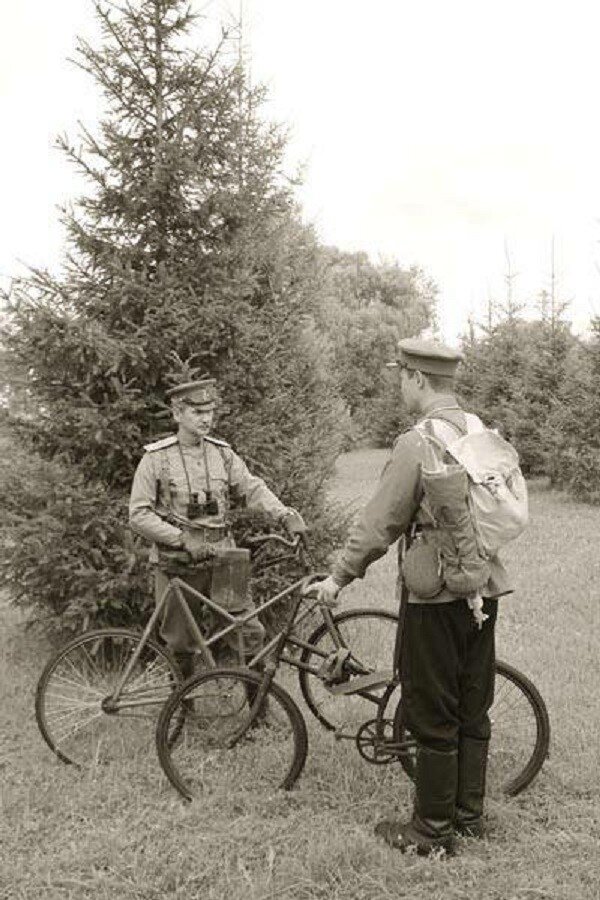 Самокатчики вермахта. Самокатчики вермахта. Герасев самокатчики 2. Отряд самокатчиков вчк. Самокатчики вермахта.
