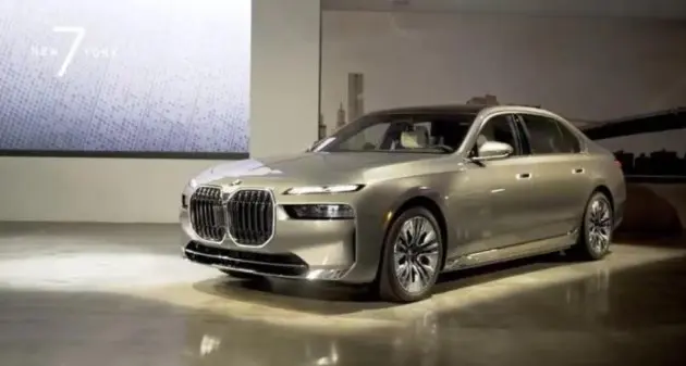 Bmw I7 2023