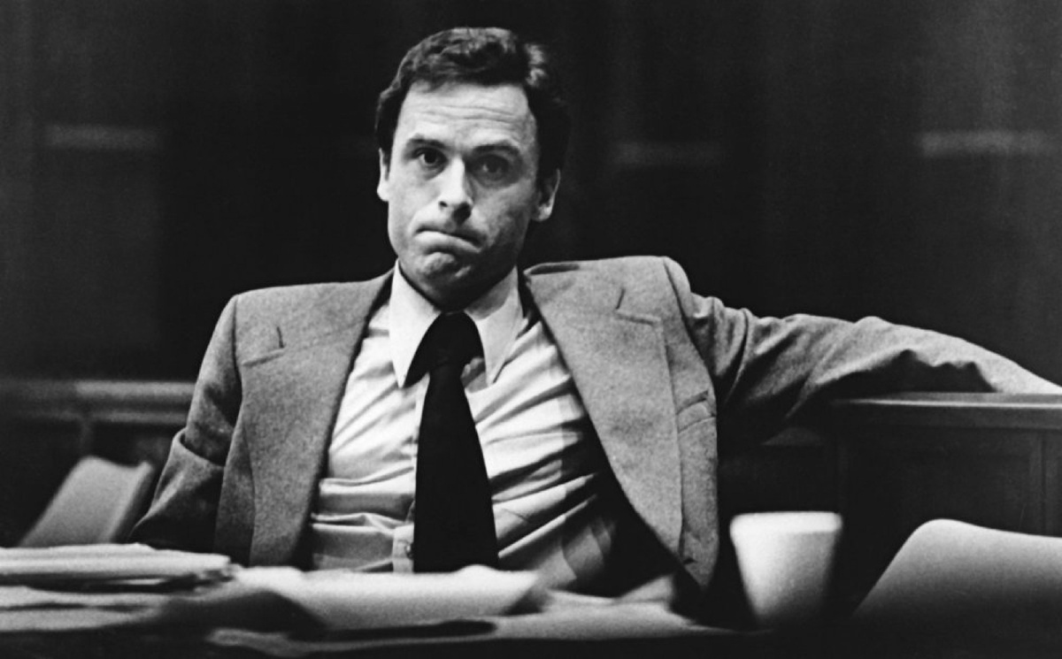 Тед Банди в зале суда