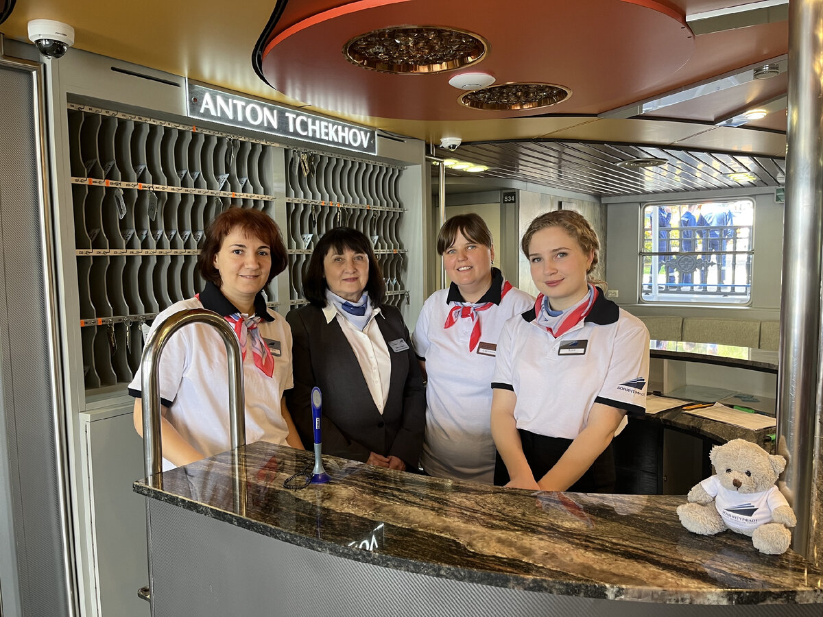 Теплоход «Антон Чехов» открыл новый круизный сезон