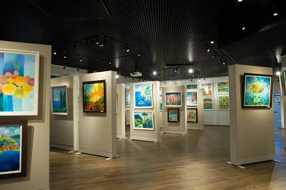 Выставка картин лазарева сергея николаевича