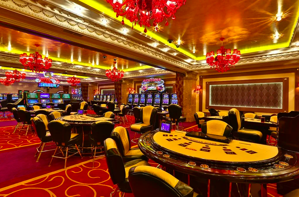 Dedi casino. Лас Вегас казино Голден Палас. Класс Вегас казино голдон полос. Казино Белладжио Белладжио Макао. Гостиница Пекин казино Нью-Йорк.