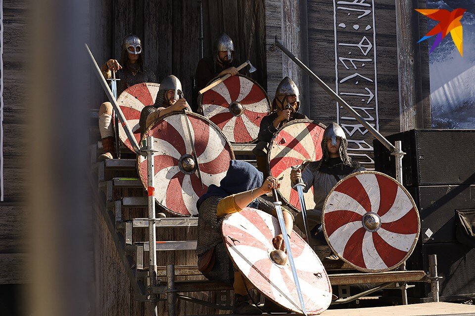     Два дня северян и гостей региона ждало погружение в культуру викингов. Антон ЗАБИРОВ