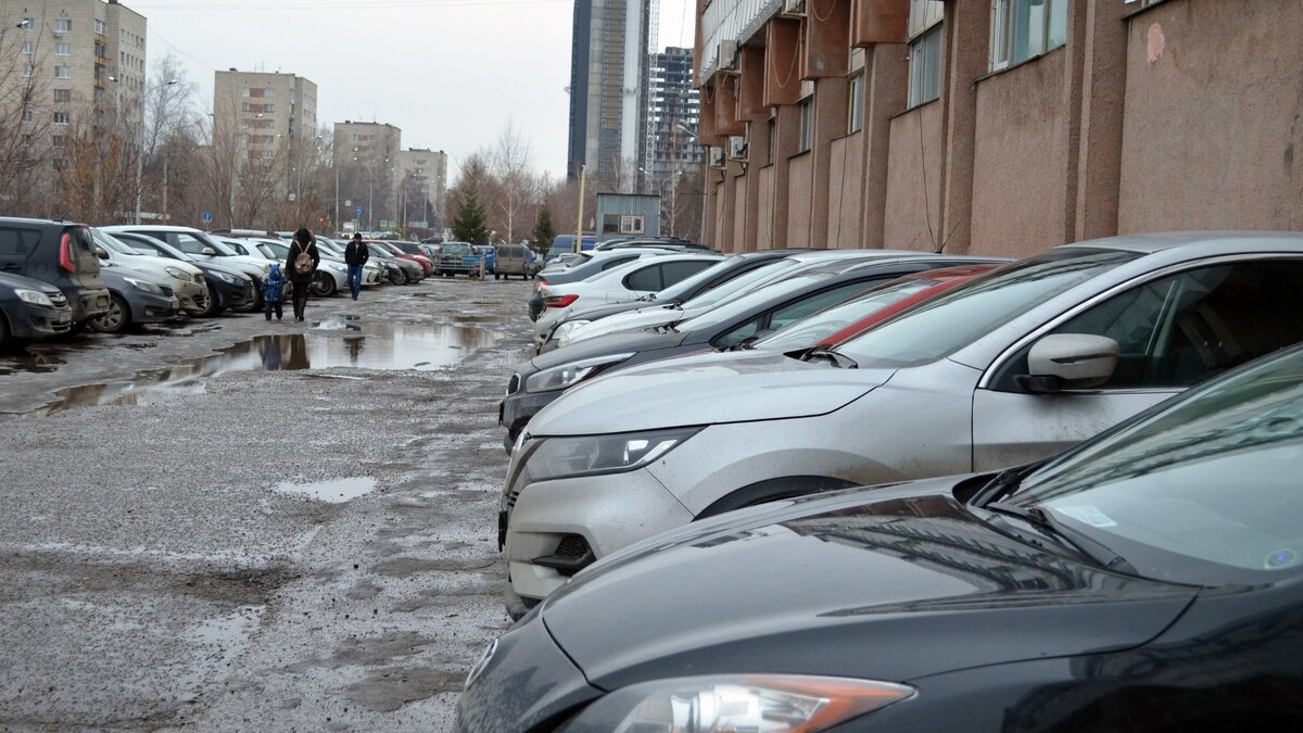     В случае если собственники не объявятся, машины признают бесхозными. Об этом свидетельствуют данные, размещенные в сборнике документов мэрии столицы Татарстана.