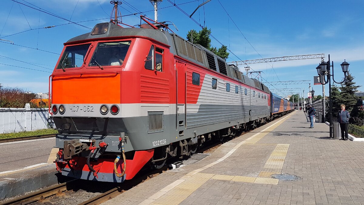 Рижский поезд на Рижском вокзале Москвы. Фото автора